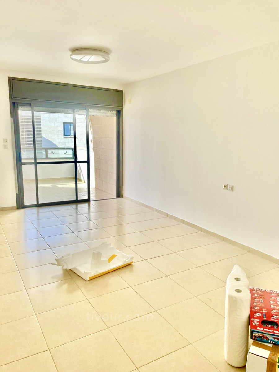 Apartment 3 Rooms Ashdod City 210-IBL-2014