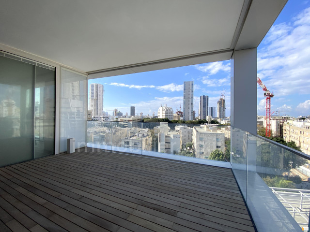 For sale Penthouse Tel Aviv
