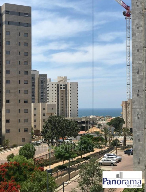 Apartment 5 Rooms Ashkelon Barnea 233-IBL-1209
