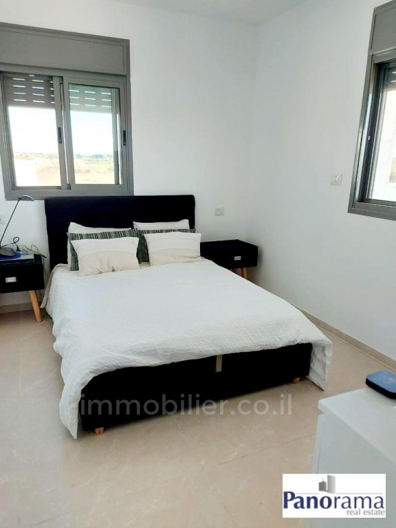 Apartment 5 Rooms Ashkelon Agamim 233-IBL-1264