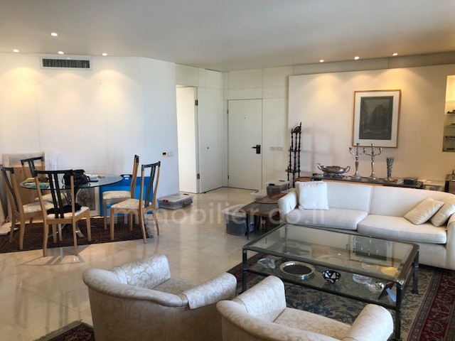 Apartment 4 Rooms Tel Aviv City center 291-IBL-669