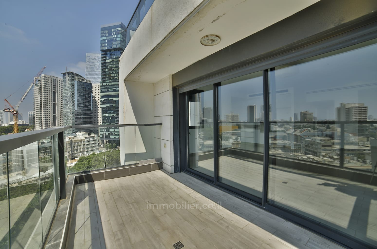 Apartment 4 Rooms Tel Aviv City center 457-IBL-1146