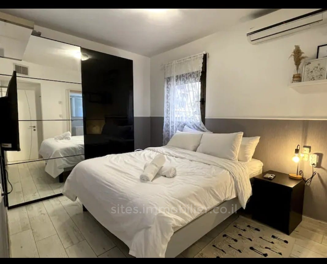Apartment 3 Rooms Tel Aviv First sea line 457-IBL-1294