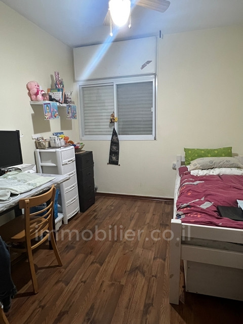 Apartment 5 Rooms Ashdod Youd Alef 511-IBL-1370