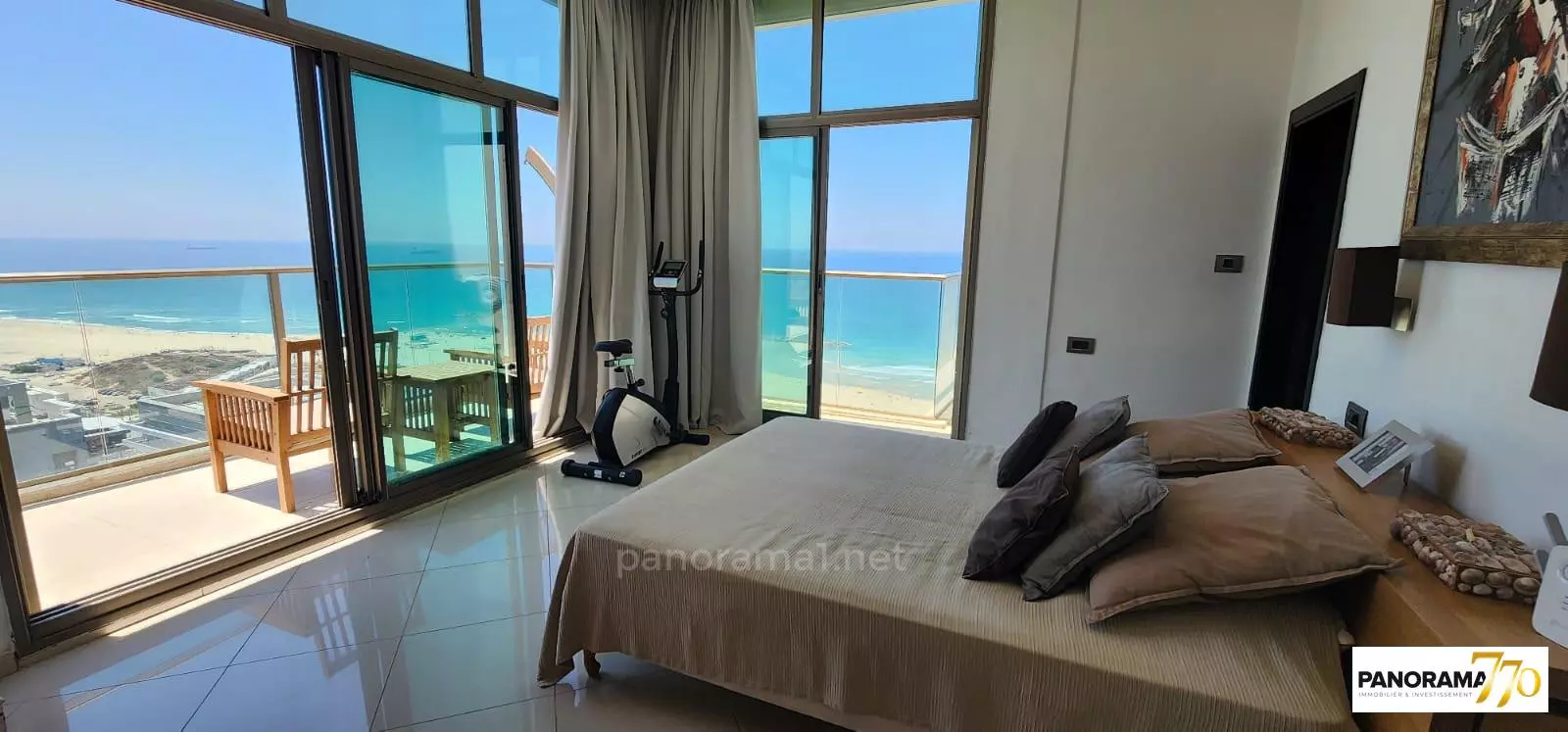 Luxurious, Near to the sea,Sight on the sea