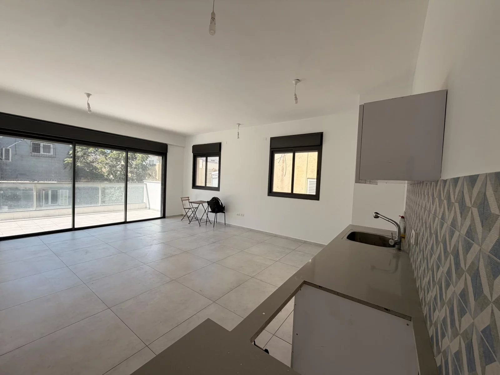Superb rare apartment for rent in the heart of Florentine