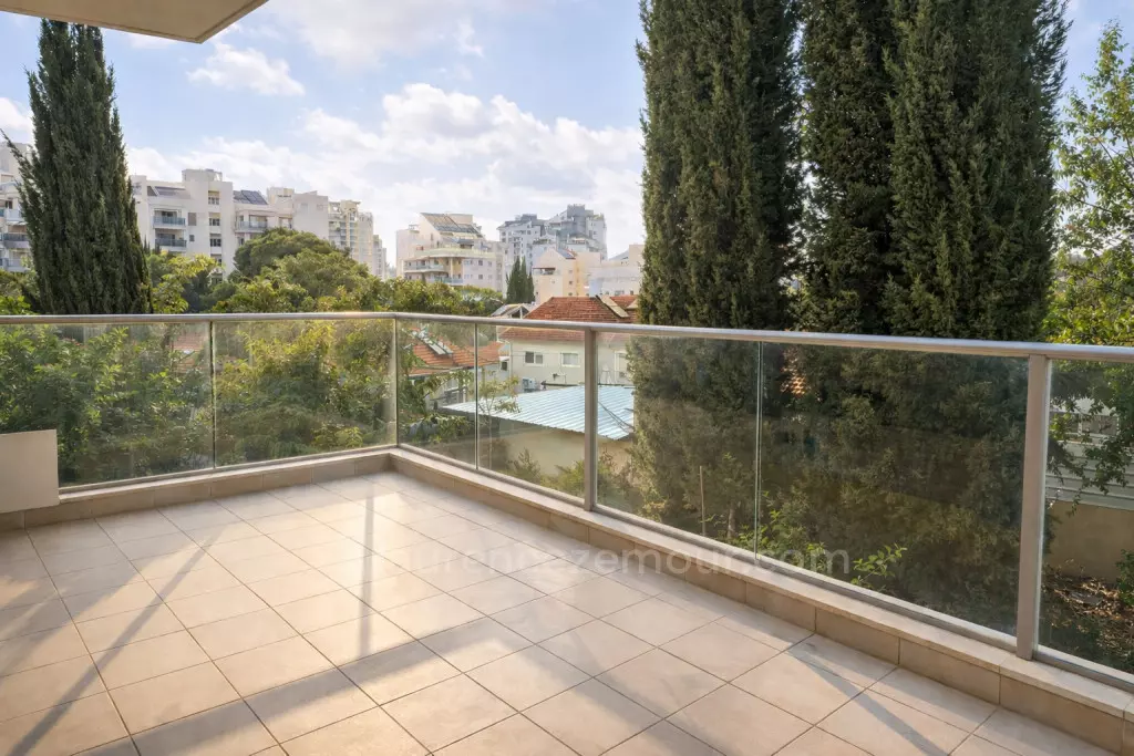 Vue exceptionnelle. Quartier très recherché