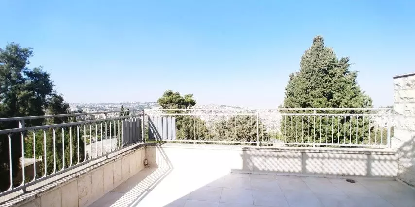 Penthouse 5 rooms Jerusalem Baka 1-IBL-2653