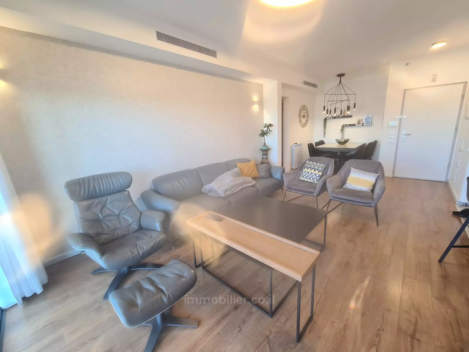 Apartment 4 Rooms Jerusalem Talpiot 1-IBL-2856