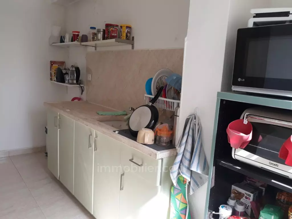 Apartment 3 rooms Jerusalem City center 144-IBL-407