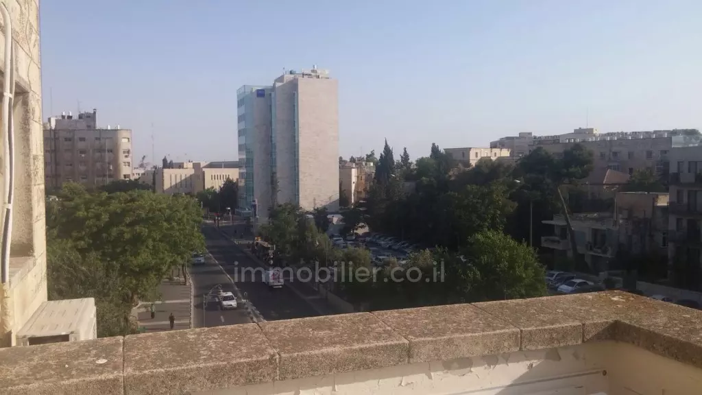 Apartment 3 rooms Jerusalem City center 144-IBL-407