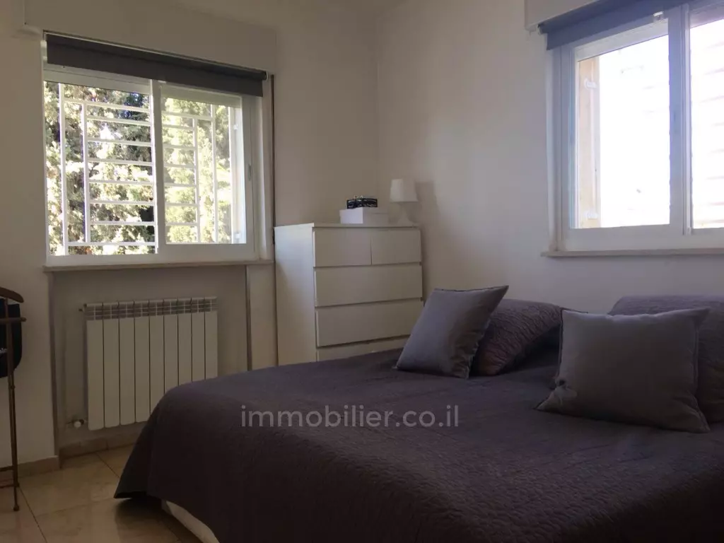 Apartment 4 rooms Jerusalem Beit Vagan 144-IBL-508