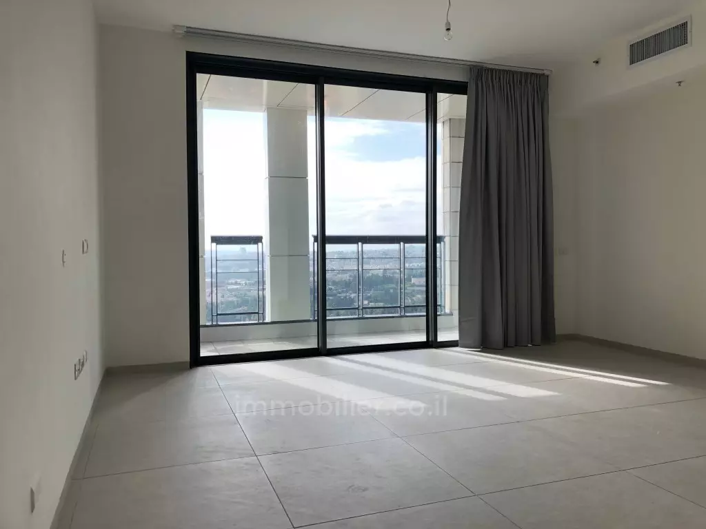 Apartment 3 rooms Jerusalem City center 144-IBL-535