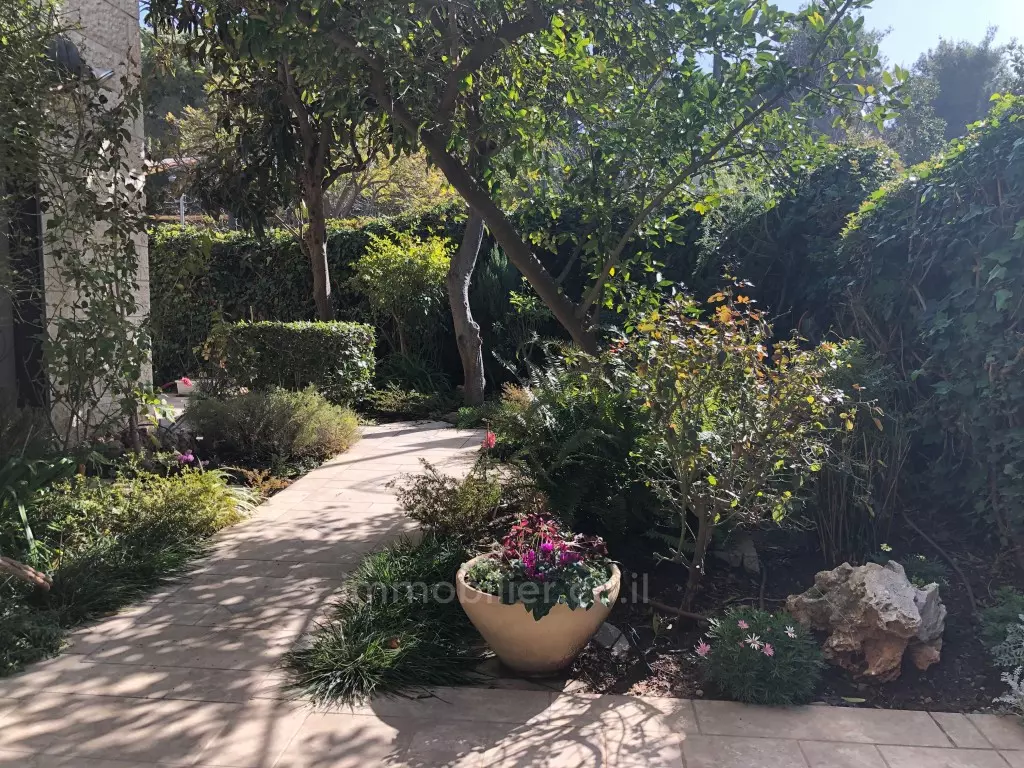 Cottage 6 rooms Jerusalem Mochava Germanit 144-IBL-537