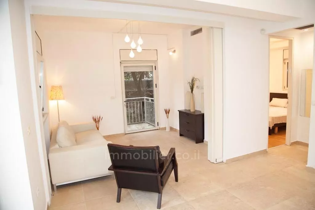 Apartment 4 rooms Jerusalem Talbieh 144-IBL-557