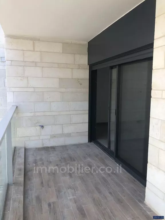 Apartment 2 rooms Jerusalem Baka 144-IBL-559