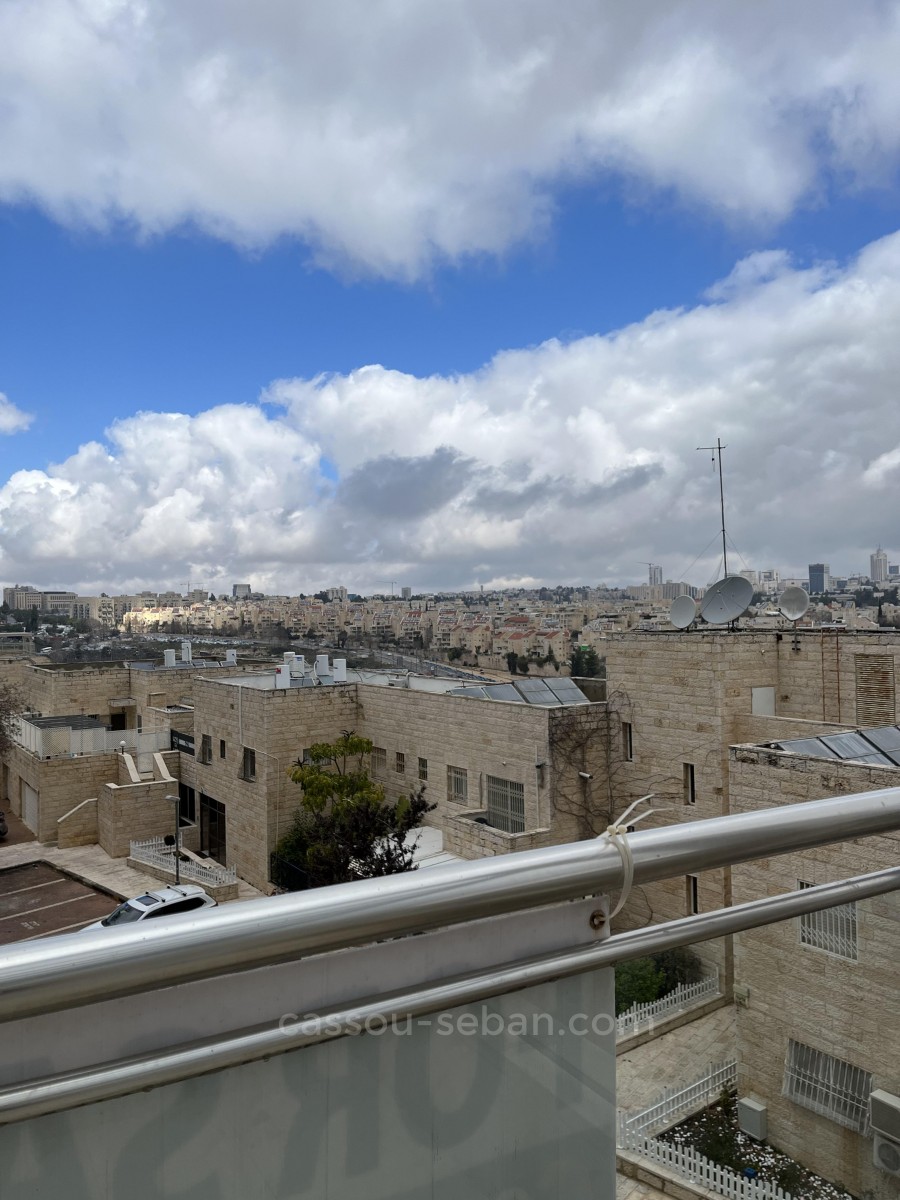 Apartment 3 Rooms Jerusalem Beit Vagan 144-IBL-563