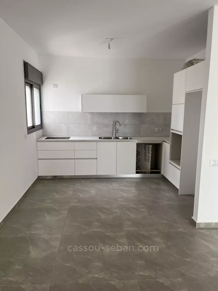 Apartment 3 rooms Netivot Neve sharon 144-IBL-584