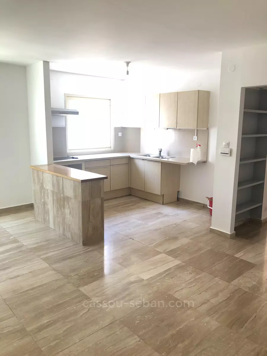 Apartment 2 rooms Jerusalem City center 144-IBL-590