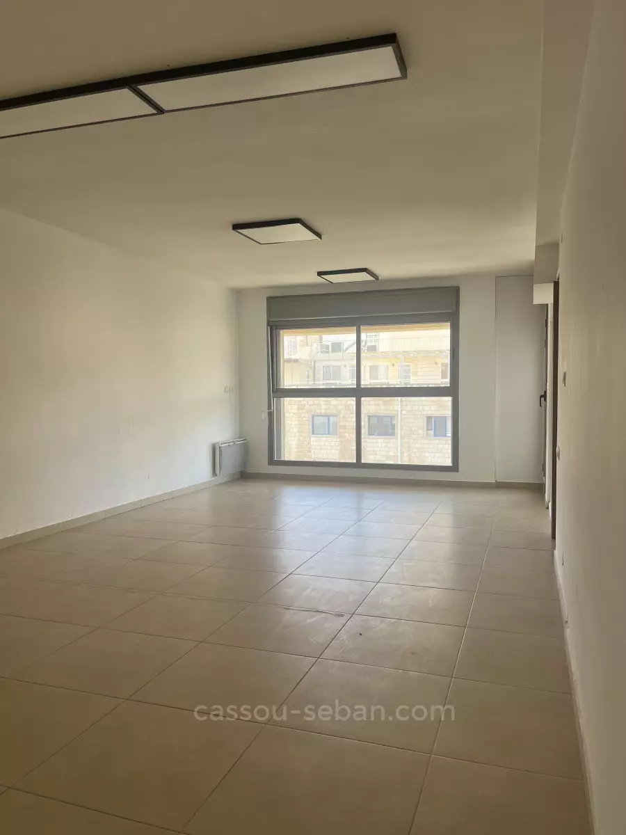 Apartment 4 rooms Jerusalem City center 144-IBL-601