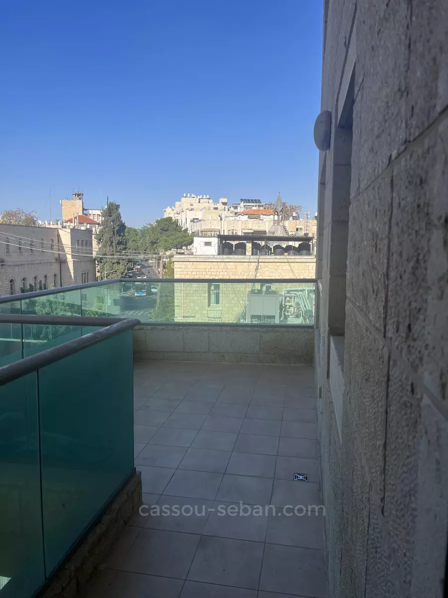 Apartment 4 rooms Jerusalem City center 144-IBL-601