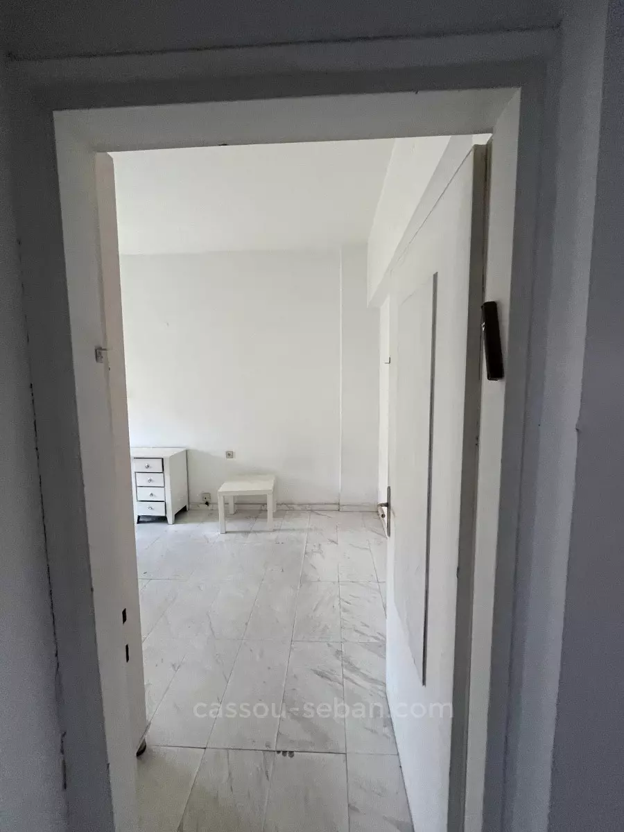 Apartment 3 rooms Jerusalem City center 144-IBL-670