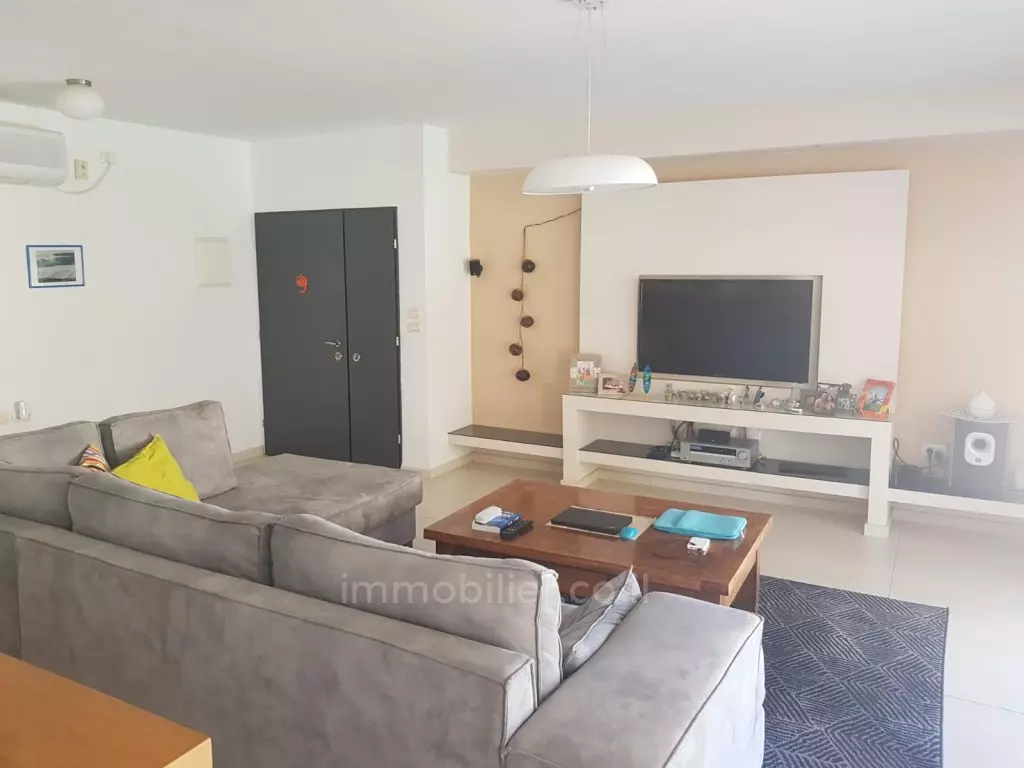 Apartment 4 rooms Ashdod Dalet 15-IBL-2746