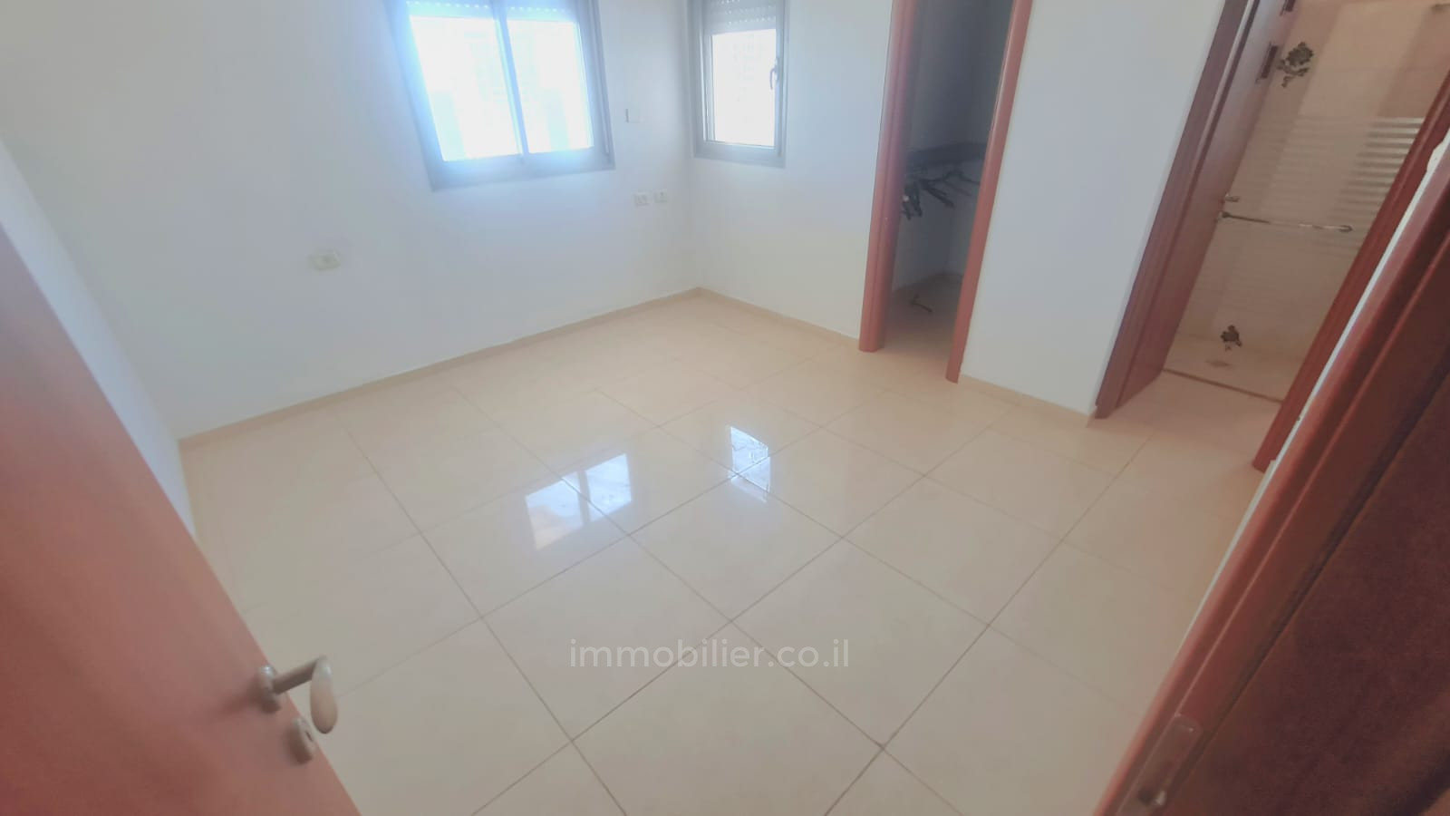 Apartment 4 Rooms Ashdod Dalet 15-IBL-2928