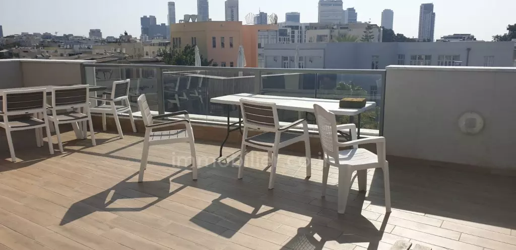 Duplex 4 rooms Tel Aviv quarter of the sea 175-IBL-2560