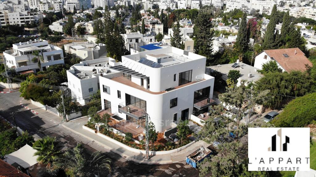 Penthouse 5.5 Rooms Tel Aviv Ramat Aviv 175-IBL-3085