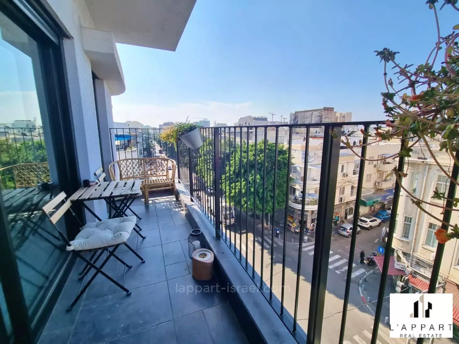 Apartment 3 rooms Tel Aviv Florentine 175-IBL-3091