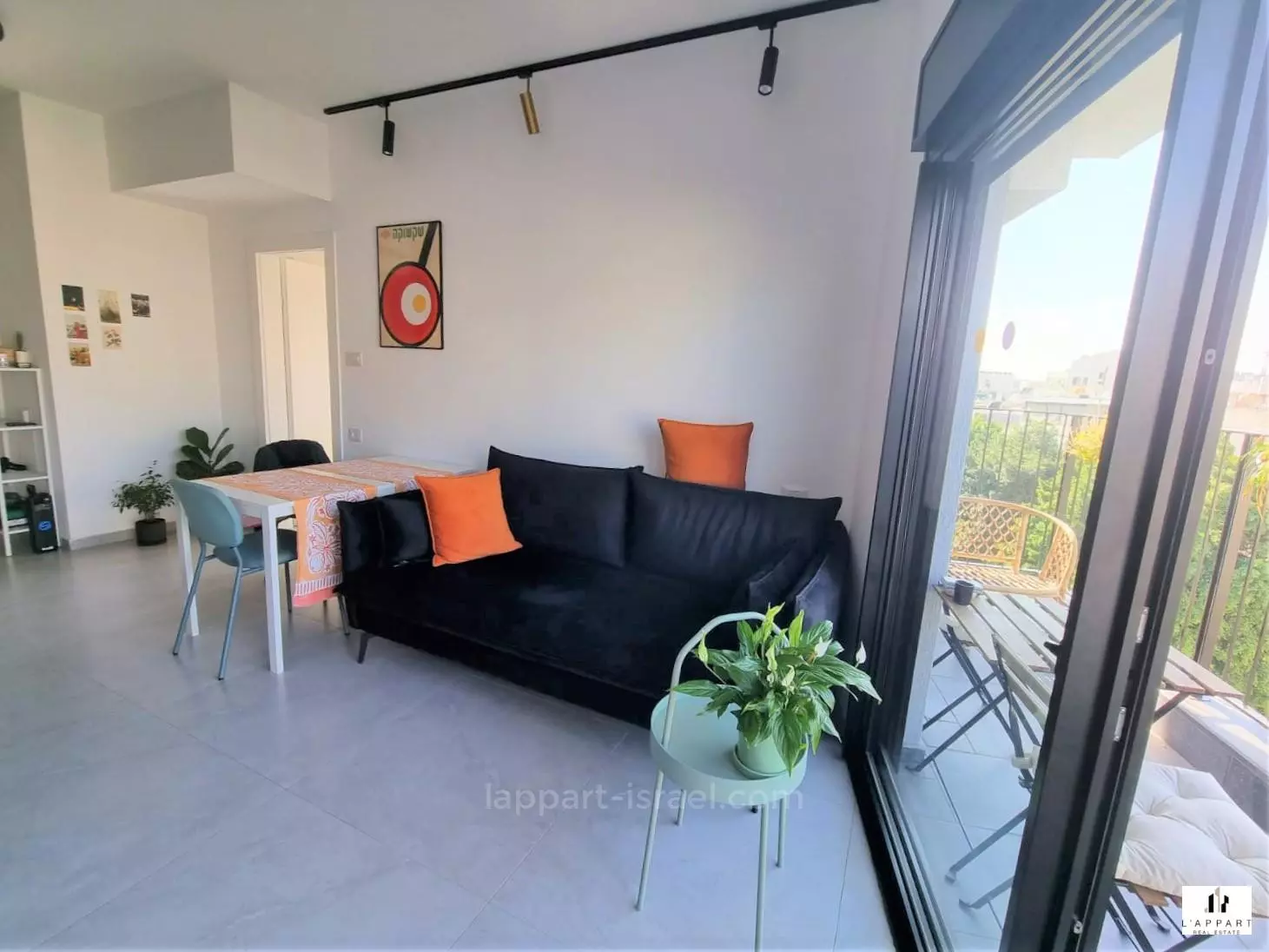 Apartment 3 rooms Tel Aviv Florentine 175-IBL-3091