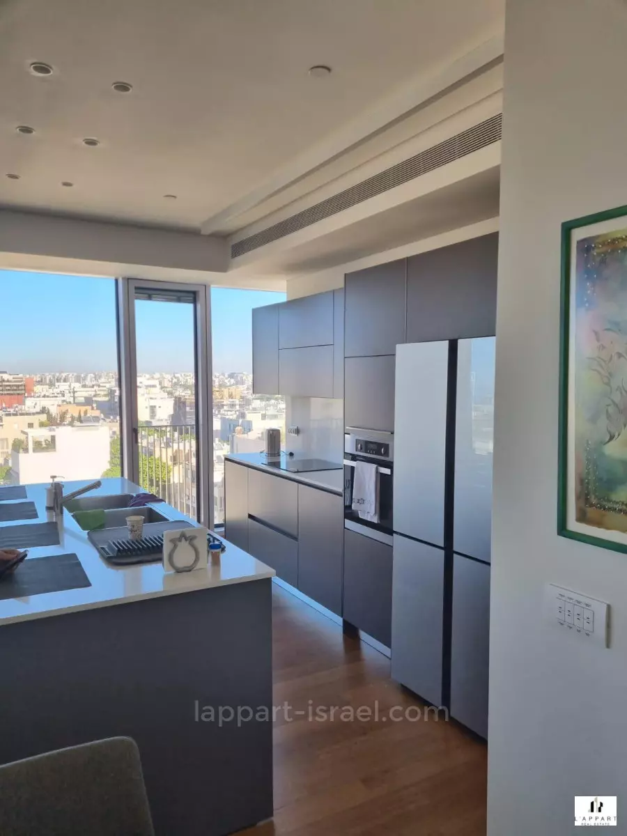 Apartment 4 rooms Tel Aviv quarter of the sea 175-IBL-3096