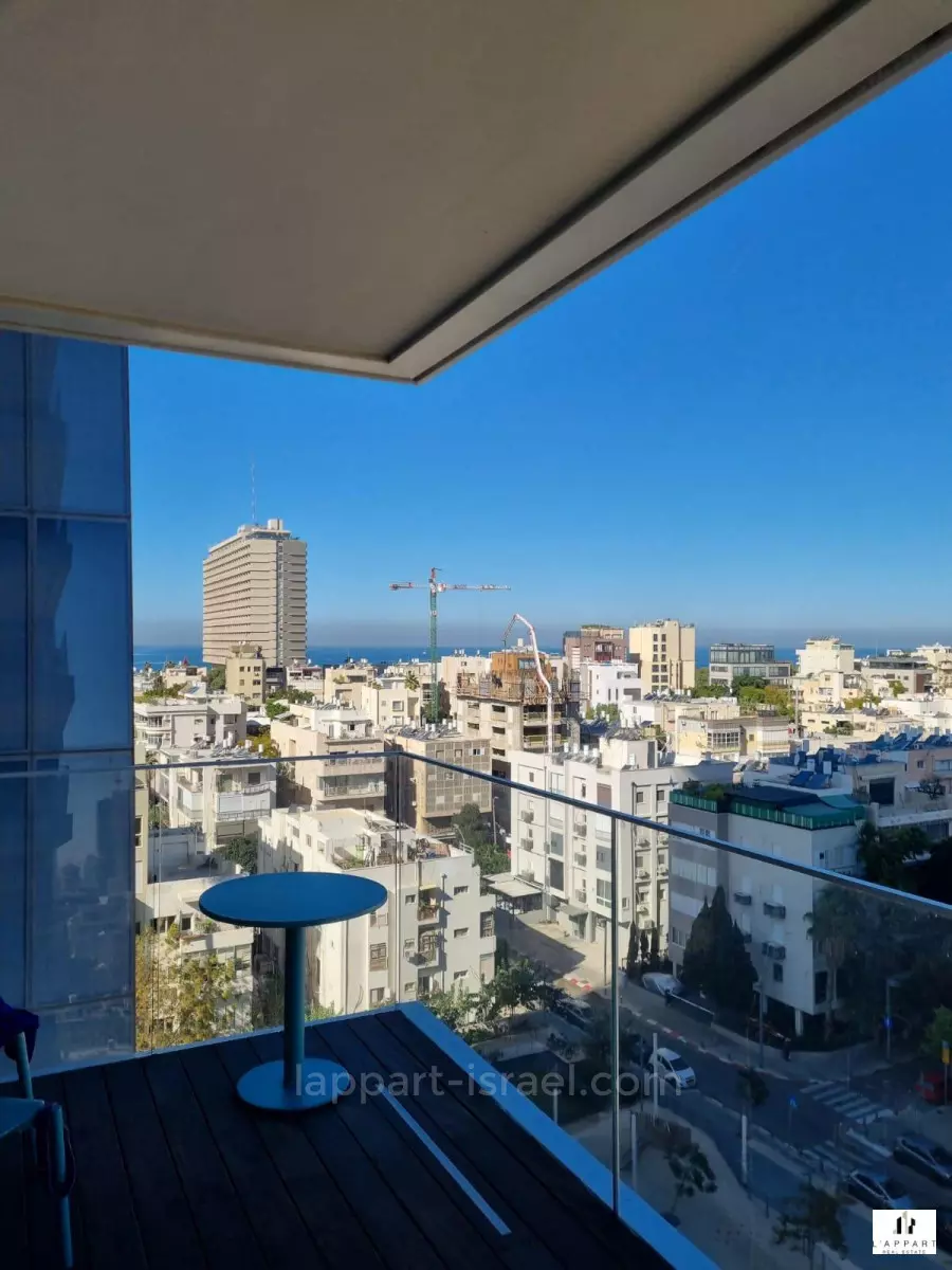 Apartment 4 rooms Tel Aviv quarter of the sea 175-IBL-3096