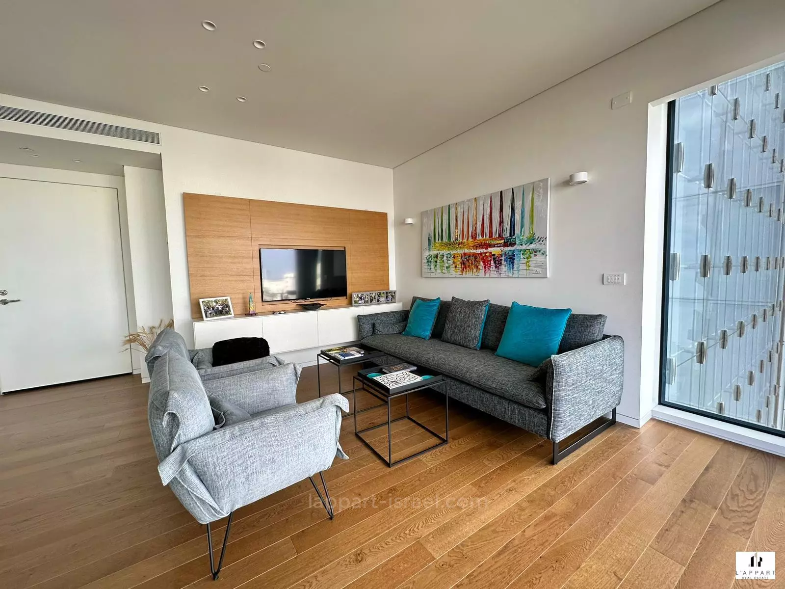 Apartment 4 rooms Tel Aviv quarter of the sea 175-IBL-3096