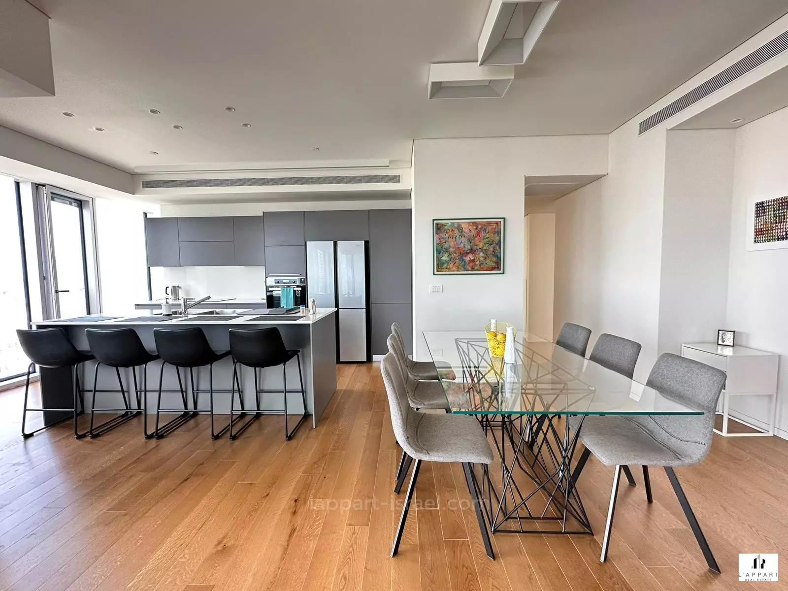 Apartment 4 rooms Tel Aviv quarter of the sea 175-IBL-3096