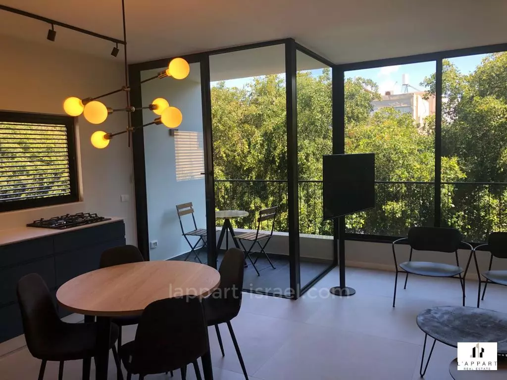 Apartment 3 rooms Tel Aviv quarter of the sea 175-IBL-3166