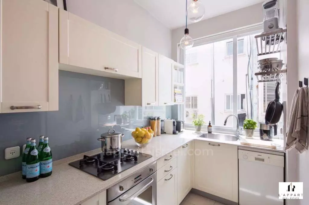 Apartment 2 rooms Tel Aviv quarter of the sea 175-IBL-3185