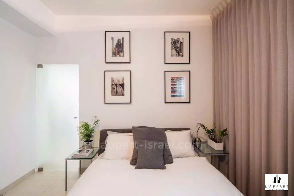 Apartment 2 rooms Tel Aviv quarter of the sea 175-IBL-3185