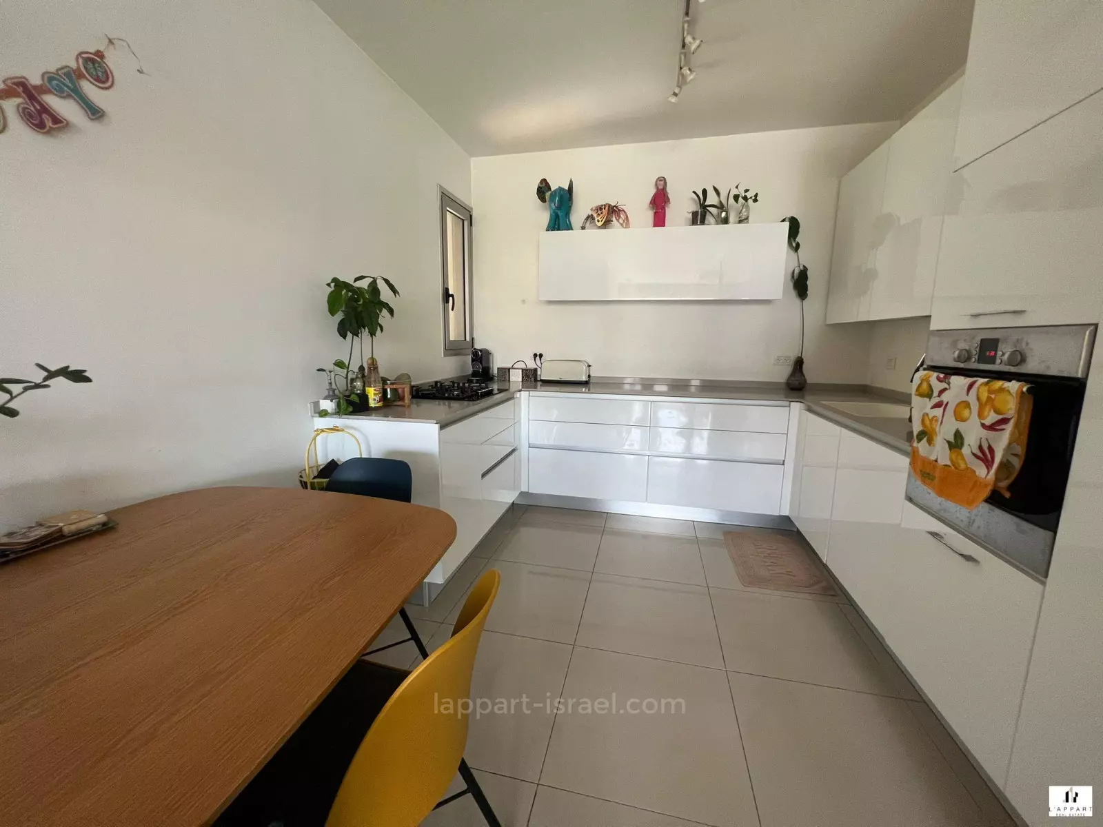 Apartment 5 rooms Tel Aviv Ramat Aviv 175-IBL-3228