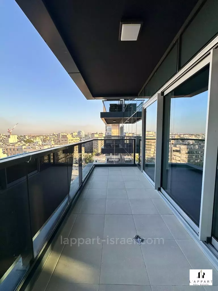 Apartment 3 rooms Tel Aviv Florentine 175-IBL-3230