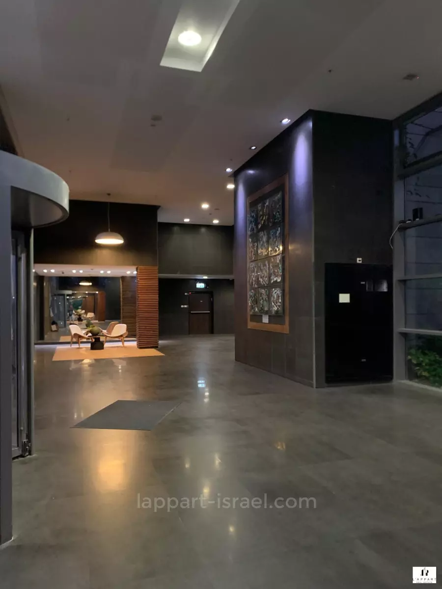 Mini-Penthouse 4 rooms Tel Aviv Ramat Aviv 175-IBL-3233