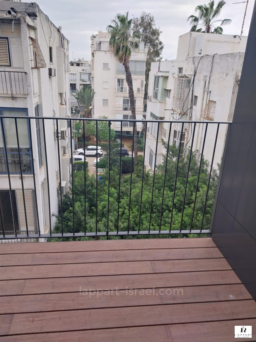 Apartment 3 Rooms Tel Aviv City center 175-IBL-3235