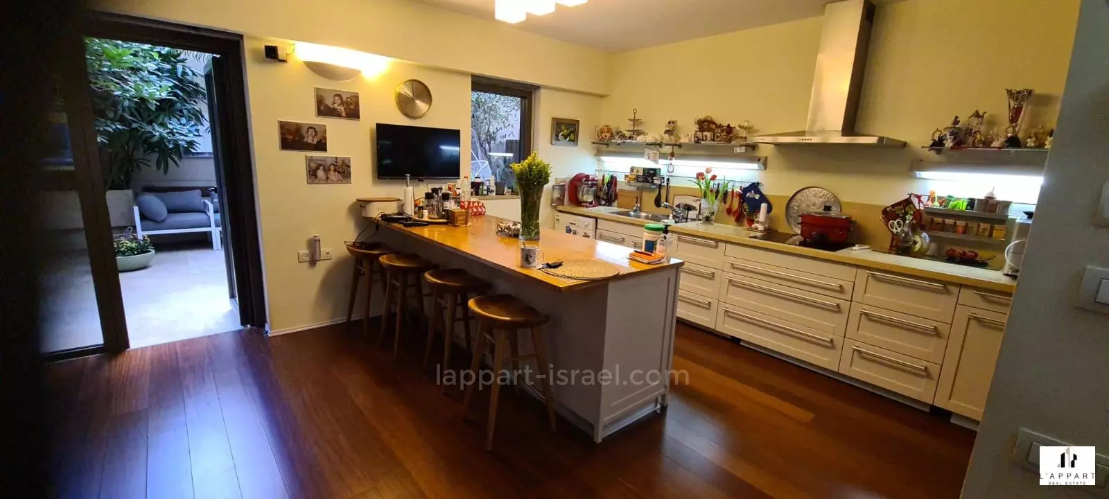 Ground floor 3.5 rooms Tel Aviv Lev Tel-Aviv 175-IBL-3286