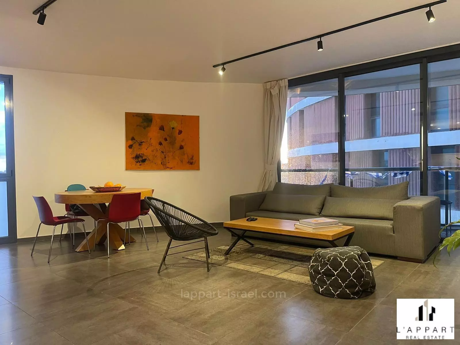 Apartment 3 rooms Tel Aviv Florentine 175-IBL-3300