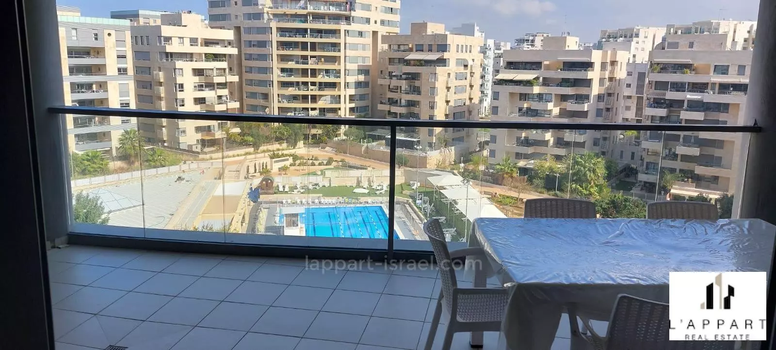 Apartment 4 rooms Tel Aviv Ramat Aviv 175-IBL-3324