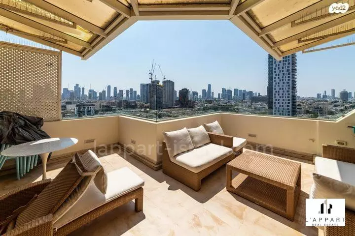 Duplex-Penthouse 5 rooms Tel Aviv Bazel 175-IBL-3334