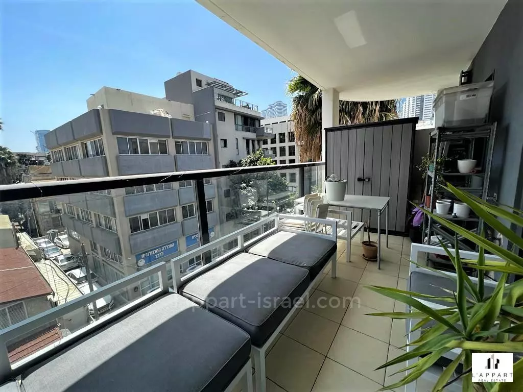 Apartment 2 rooms Tel Aviv City center 175-IBL-3346