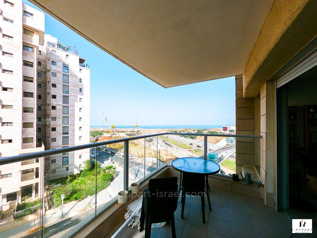 Apartment 5 Rooms Tel Aviv Ramat Aviv 175-IBL-3352