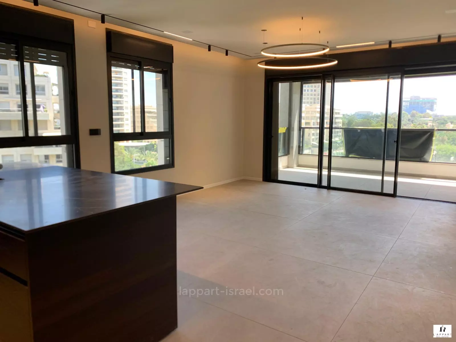 Apartment 5 rooms Tel Aviv Ramat Aviv 175-IBL-3357